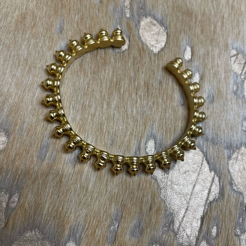 Kendra Scott, gold tone spike cuff bracelet